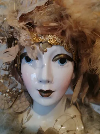 Busto porcelana decoración