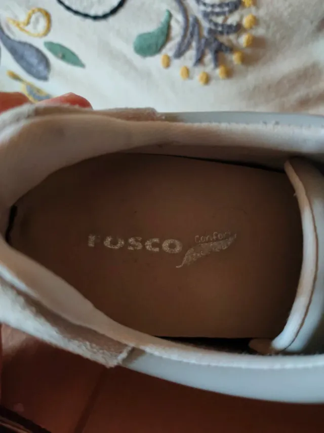 Zapatillas El Corte Inglés Grises y Plateadas