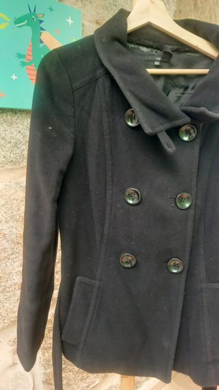 Abrigo corto negro ZARA Talla XL