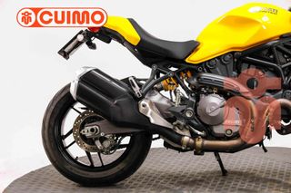 DUCATI MONSTER 821
