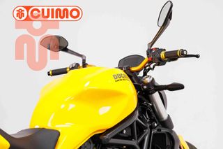 DUCATI MONSTER 821