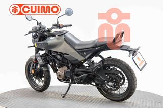 HUSQVARNA SVARTPILEN 125