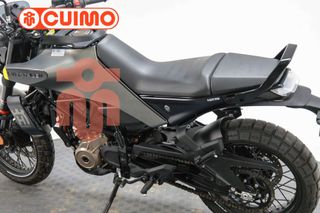 HUSQVARNA SVARTPILEN 125