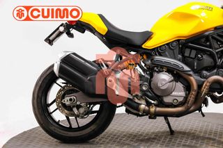 DUCATI MONSTER 821