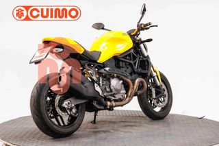 DUCATI MONSTER 821
