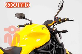 DUCATI MONSTER 821