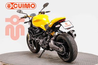 DUCATI MONSTER 821