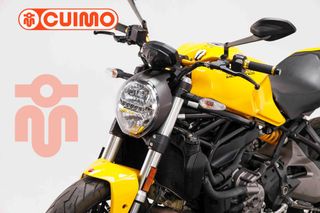 DUCATI MONSTER 821