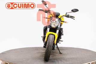 DUCATI MONSTER 821