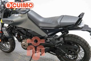 HUSQVARNA SVARTPILEN 125