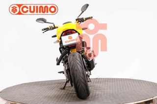 DUCATI MONSTER 821