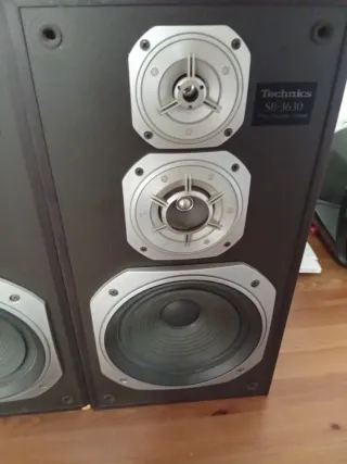 Altavoces Technics SB-3630