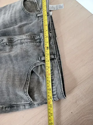 Pantalón Levis 502 Gris W40 L34, acortado