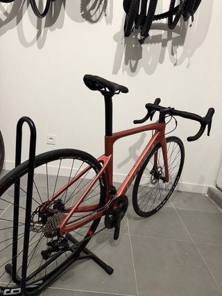 Bicicleta VITORIA ULTIMATE SK 105 R7020 ROSA