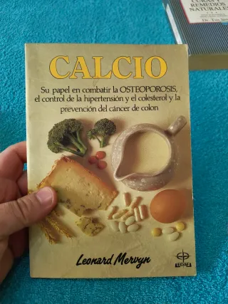 Libros de bienestar y salud varios.