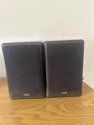 Altavoces JVC Negros