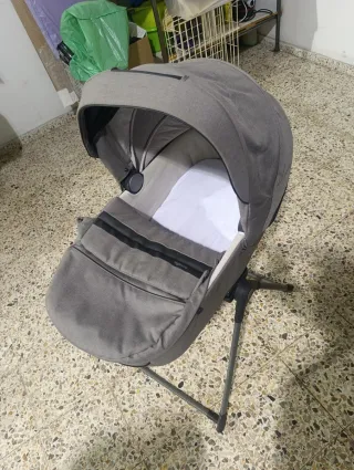 Trio Silla Inglesina Aptica.