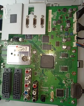 Placa Main Board y Fuente Alimentación TV