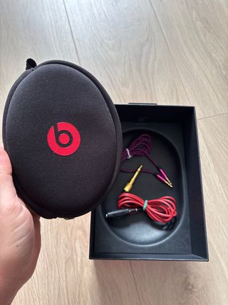 Beats Solo Rojos