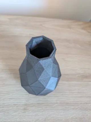 Vaso moderno diseño geométrico 3D