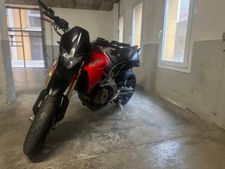 Aprilia Dorsoduro 750 2008 hypermotard