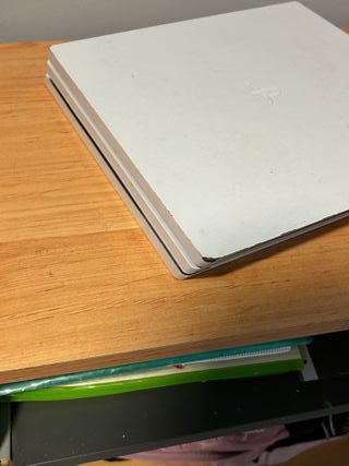PS4 Pro 1TB Blanca