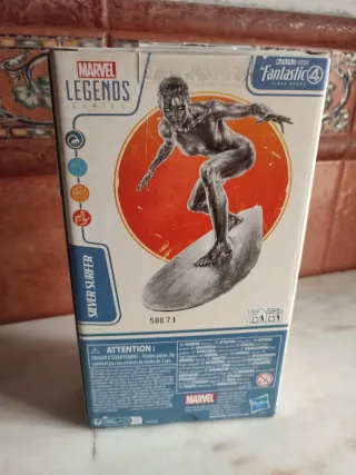 Figura Marvel Legends Silver Surfer Fantastic 4