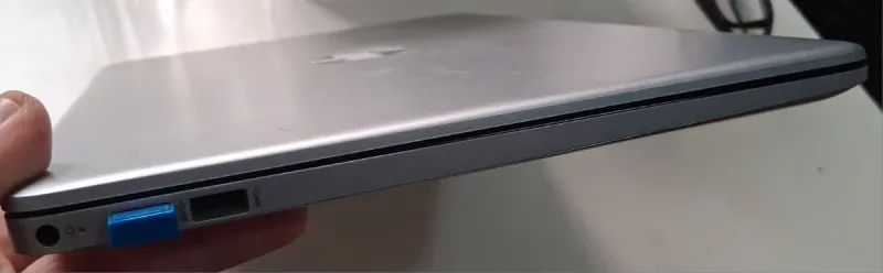 Portátil HP 15.6 i7, 16GB RAM, 1TB afbeelding 3