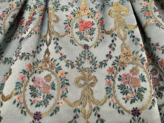 Traje Regional Labradora-Fallera. Largo falda-59cm