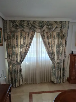 Lote 3 cortinas de tela y visillos