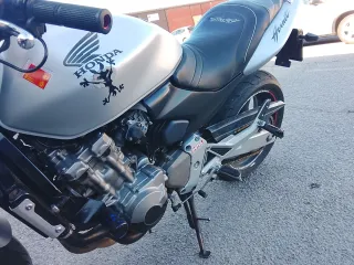 Honda Hornet 600cc Plata