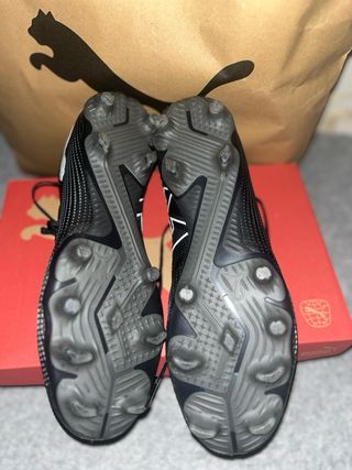 Zapatos de fútbol Puma Nuevos