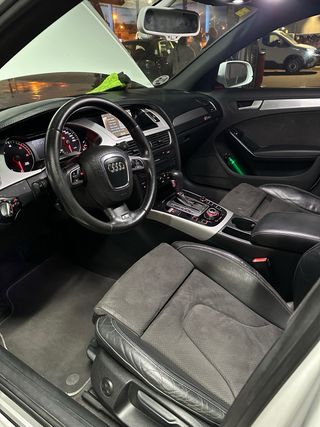 Audi A4 2011