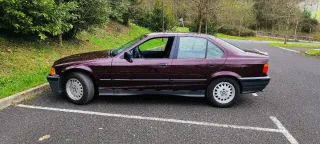 BMW e36 320i