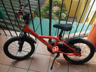 Bicicleta infantil naranja Btwin