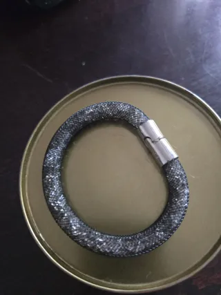 Pulsera malla con cierre magnético