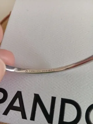 Pulsera Pandora Rígida Plata y Circonitas