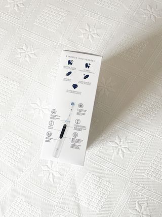 Oral-B iO 5 Pack Regalo + Extras