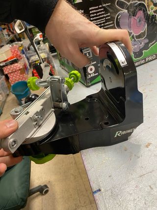 Afilador de cadenas RIBIMEX 230W