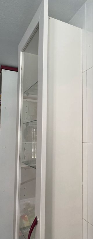 Urge Vitrinas de madera y cristal