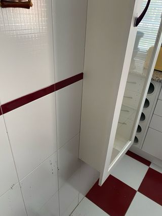 Urge Vitrinas de madera y cristal