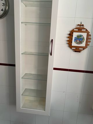 Urge Vitrinas de madera y cristal