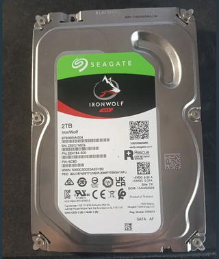 HDD Seagate IronWolf 2TB NAS (ST2000VN004)