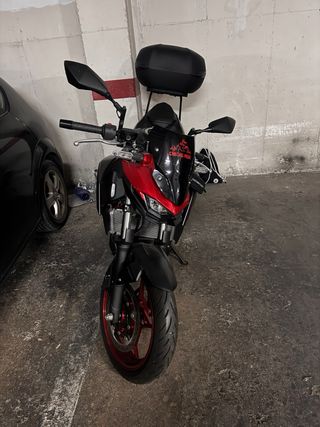 Kawasaki Z500 2024 - 2.906 km