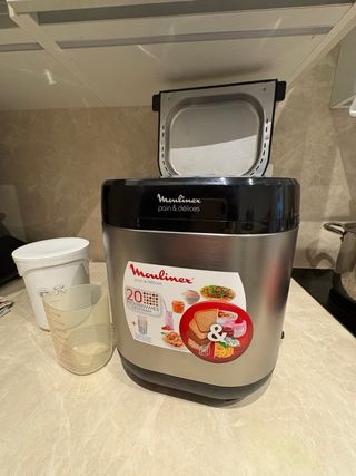 Panificadora Moulinex Pain & Delices + yogurtera