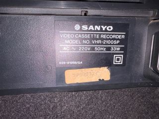 Lote Amplificador y Videocasete Pioneer/Sanyo
