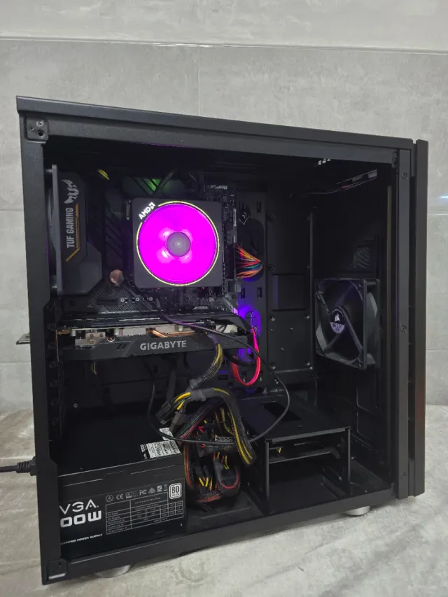 PC Gaming Ryzen 7 3800X | 32GB RAM | GTX 1650 Supe