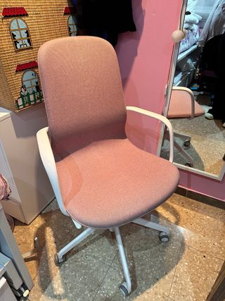 Silla de escritorio rosa Ikea