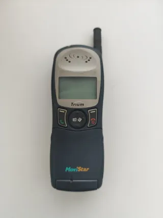 Mitsubishi Trium Galaxy MT-040 Teléfono Móvil