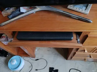 Escritorio de madera maciza